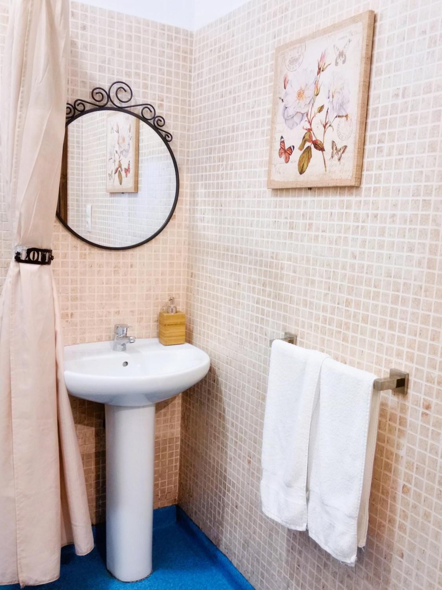 Albergue San Lazaro 萨里亚 外观 照片